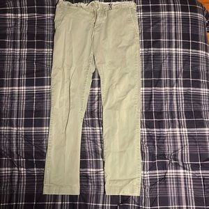 J crew green pants size 32